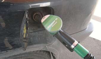 Mróz „zamroził” ceny paliw na stacjach?