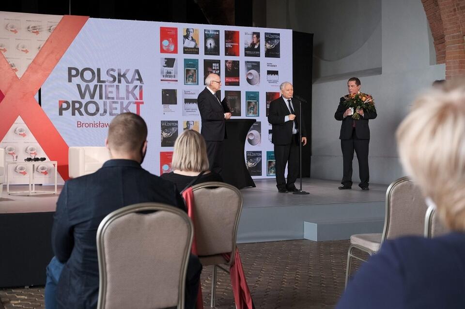 WRĘCZENIE NAGRODY IM. LECHA KACZYŃSKIEGO / autor: PAP/Mateusz Marek