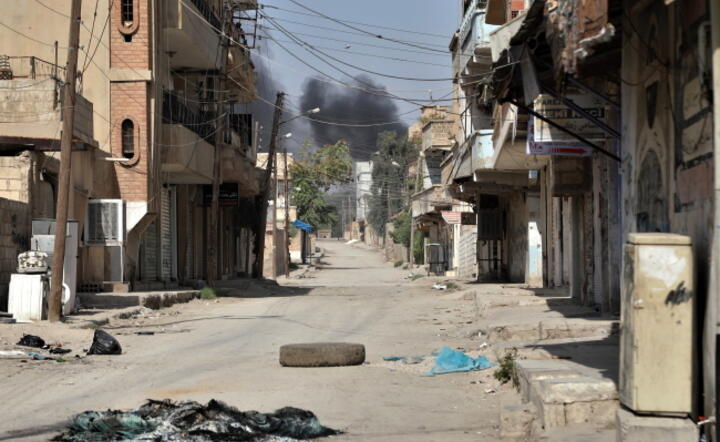 Ostrzelane przez armię turecką miasto Ras-al-Ein, północna Syria / autor: PAP/EPA/Stringer