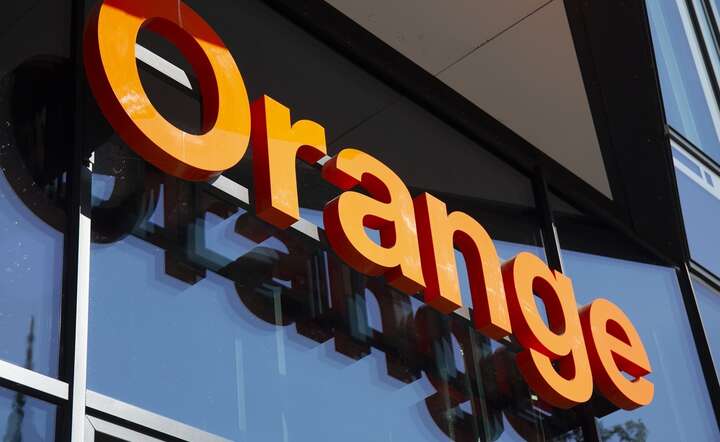 W 2008 r. France Télécom wykorzystał legalną opcję umowy licencyjnej na markę Orange do obniżki podatków w Polsce / autor: Fratria / AS