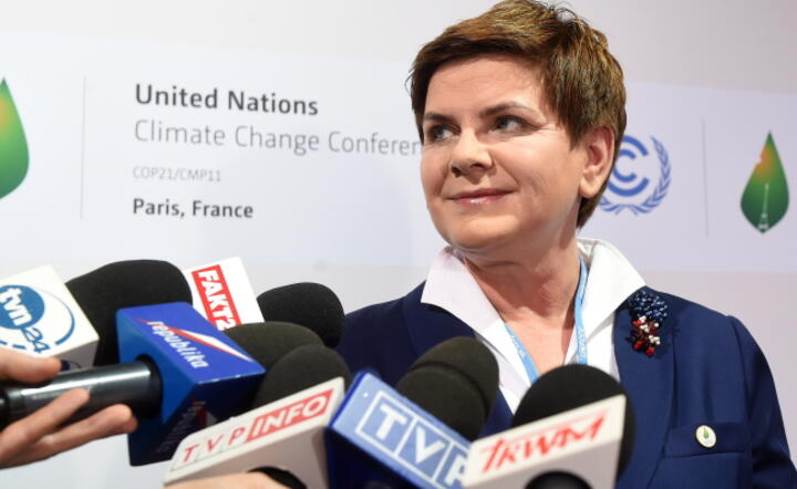 Premier Beata Szydło na konferencji prasowej w Paryżu, fot.PAP/Radek Pietruszka