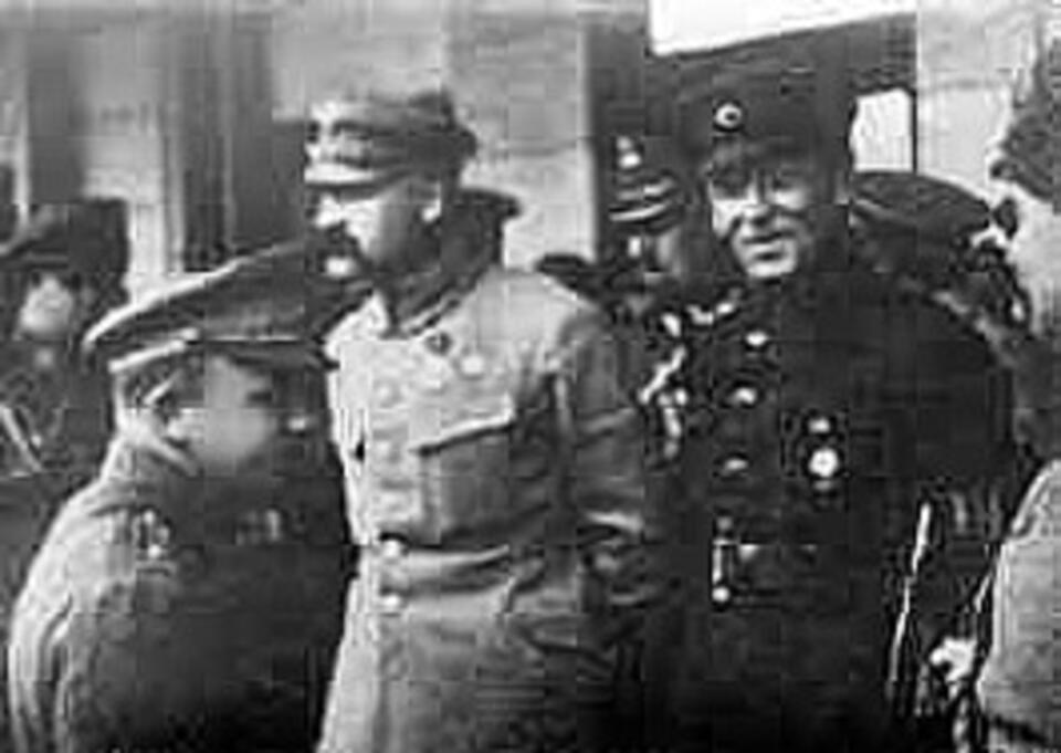 Józef Piłsudski i Symon Petlura w 1920 r. w Kijowie. Fot. Wikimedia Commons