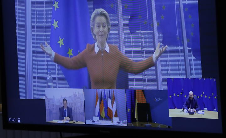 Ursula von der Leyen podczas dzisiejszej wideokonferencji / autor: PAP/EPA