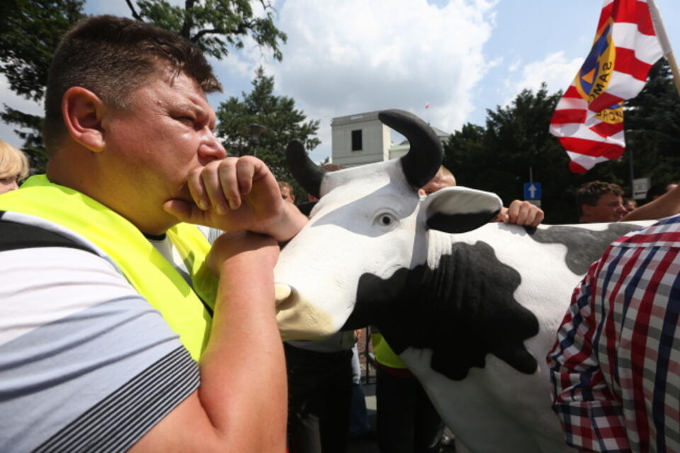 Demonstracja poparcia dla uboju rytualnego, Fot. PAP/Tomasz Gzell 
