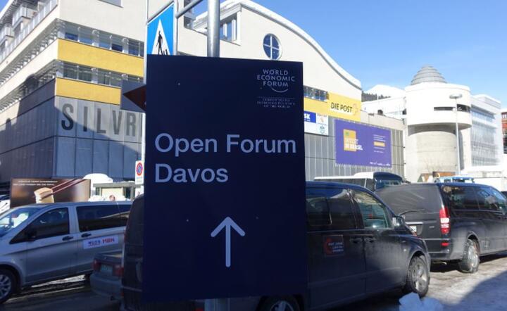 Davos / autor: Fratria